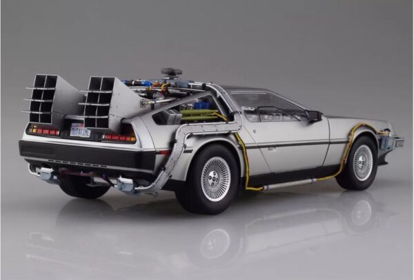 AOSHIMA 06436 1/24 TIME MACHINE BACK TO THE FUTURE PART I DEL.OREAN - Image 3