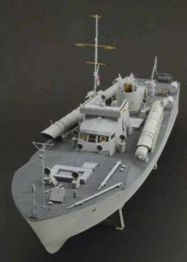 ITALERI, 5610 1/35 Royal Navy Vosper 72 6 MTB 78 boat to assemble and paint, - Image 2