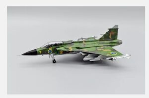 AVIATION 72 7243005 1/72 GRIPEN JAS-39A SWEDISH AIR FORCE SPLINTER CAMMO