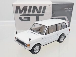 Mini GT 00658-L 1:64 Range Rover Davos White LHD Diecast Model 658 Licenced Product
