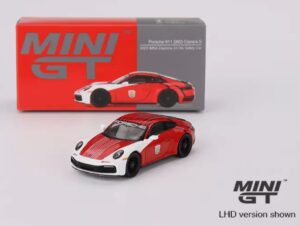 Mini GT 00699-L 1/64 PORSCHE 911 (992) CARRERA S SAFETY CAR 2023 IMSA DAYTONA 24HR LHD