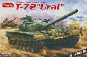 Amusing Hobby AA35A052 1/35 Russian MBT T-72 "Ural"w/Interior Tank Model Kit