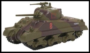 OXFORD 1/76  Sherman MkIII 18 Arm.Reg -4th NZ Arm.Brg.I 76SM003