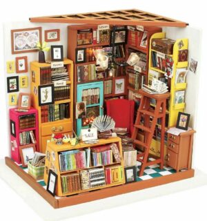 Rolife  Dollhouse Kit Sam's Study DIY Miniature (DG102)