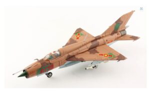 HOBBY MASTER HA0109 1/72 MIG-21PMF #6173 927TH FIGHTER REGIMENT VIETNAM 1979