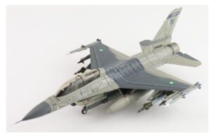 HOBBY MASTER HA38015 1/72 LOCKHEED F-16BM SU-30 KILLER PAKISTAN AF,