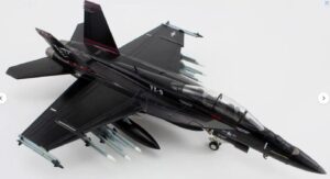 HOBBY MASTER HA5136B 1/72 F/A-18F Super Hornet Vandy I 166673 US Navy VX-9 Full weapon load