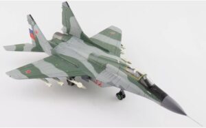 HOBBY MASTER HA6520 1/72 MIG-29A Fulcrum Red 32 960th FR, Russian Force Primorsko-Akhtarsk AB