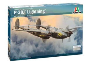 Italeri 1446 1/72 P-38J Lightning  Plastic Model Aircraft Kit
