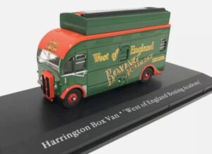 ATLAS HU10 1/76 AEC Harrington Horsebox Fairground Boxing Booth
