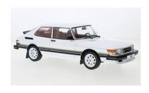 MODEL CAR GROUP 18339 1/18 1981 SAAB 900 TURBO - WHITE