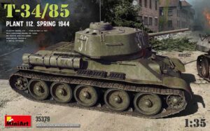 Miniart 35379 1/35 T-34-85 Plant 112. Spring 1944 model kit