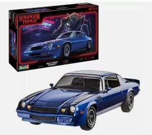 Revell 07728 1/25 Chevy Camaro Z/28: Stranger Things Model Kit