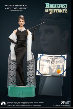 STAR ACE 1/4 BREAKFAST AT TIFFANY'S STATUE HOLLY GOLIGHTLY AUDREY HEPBURN DELUXE SA4003 APPROX 52CM) THFS