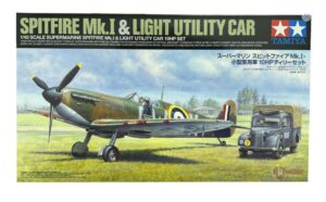Tamiya 25211 1/48 Supermarine Spitfire Mk.I & Light Utility Car 10HP Set