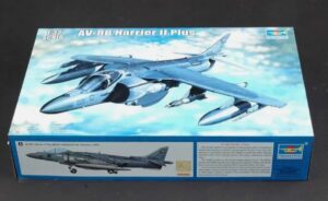 Trumpeter 02286 - 1:32 USMC AV-8B Harrier II Plus