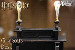 STAR ACE SA0092C 1/6 Harry Potter Gringotts Desk Polyresin Diorama